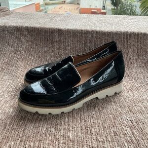 Vionic Kensley Loafer - size 7.5